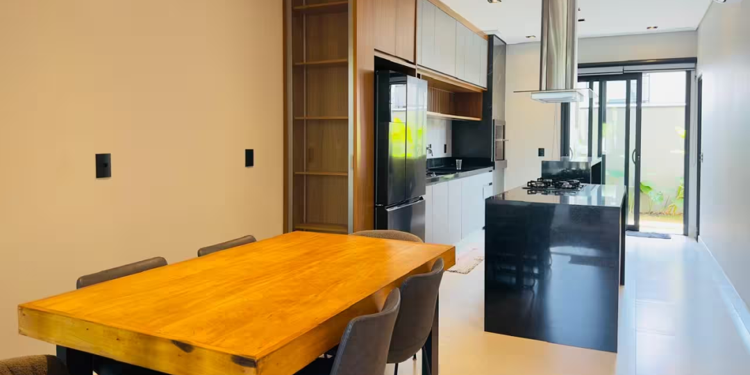 Oportunidade Porteira Fechada: Casa Térrea Mobiliada no Condomínio Terras da Estância em Paulínia (R$ 1.190.000)